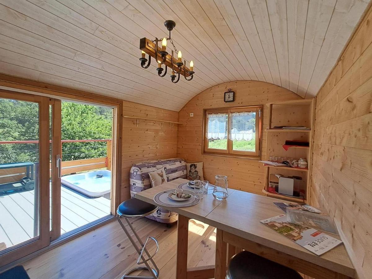 La Roulotte Du Tonnelier Villa Castelnau-de-Montmiral Kültér fotó